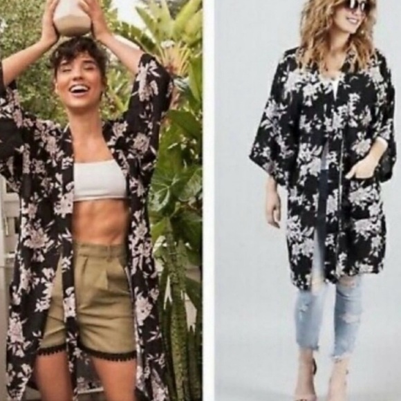 Spiritual Gangster Women's Floral Kimono Robe One Size Multicolor - Picture 4 of 7